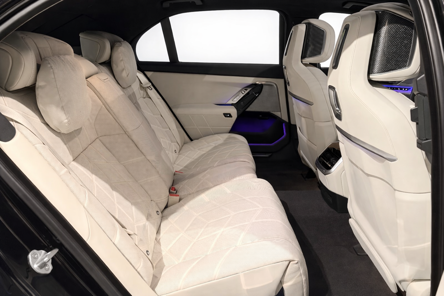 2025 BMW 740 d xDrive M Sport All Extra - Image 10